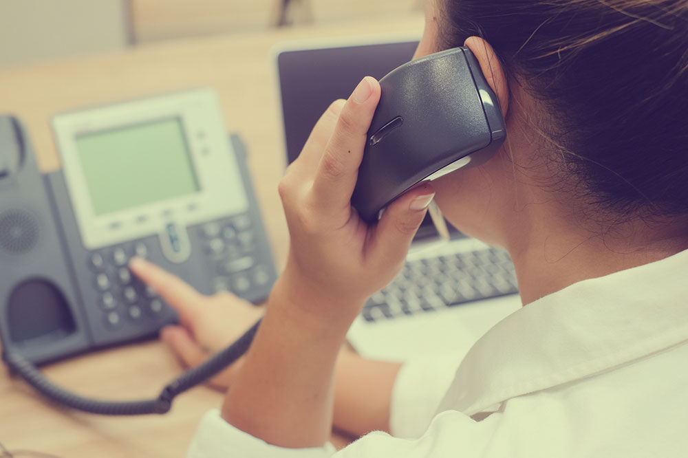 Business phone systems – Types and top features